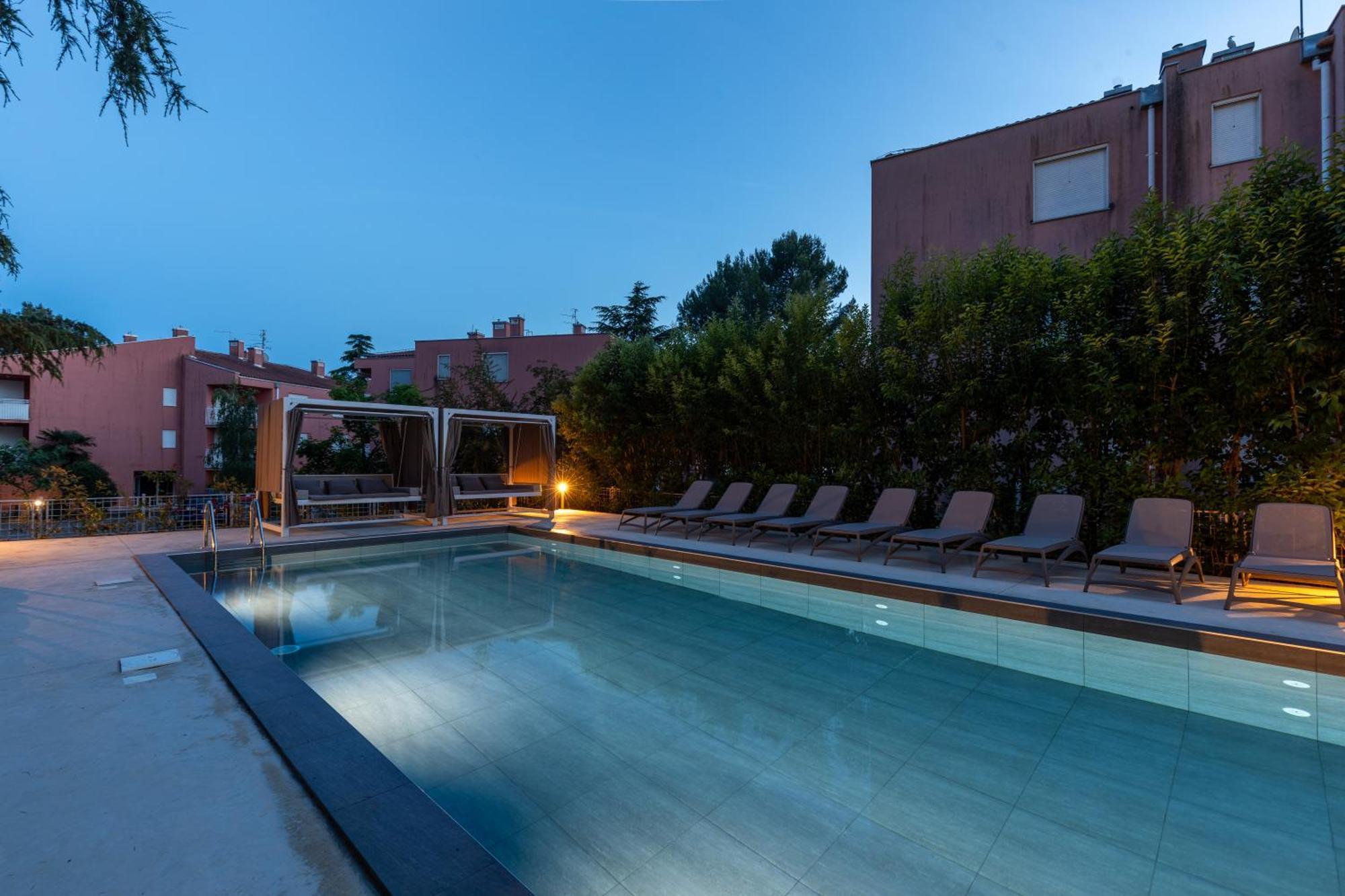 Hotel Emaus Novigrad  Екстер'єр фото